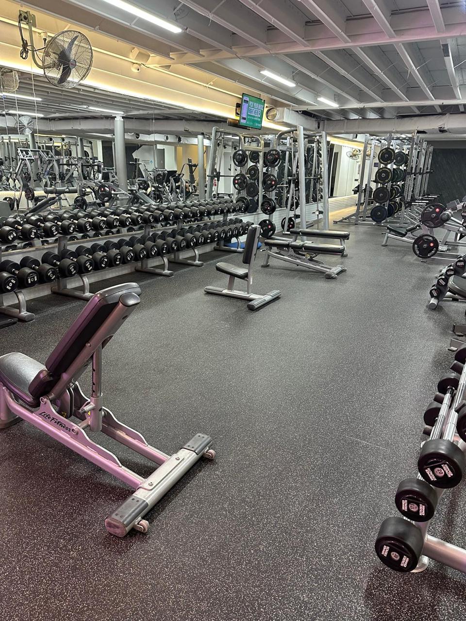 project image anytime-fitness-gym-cleaning